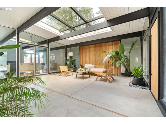 7125 Sw 105TH Ave, Beaverton, OR 97008