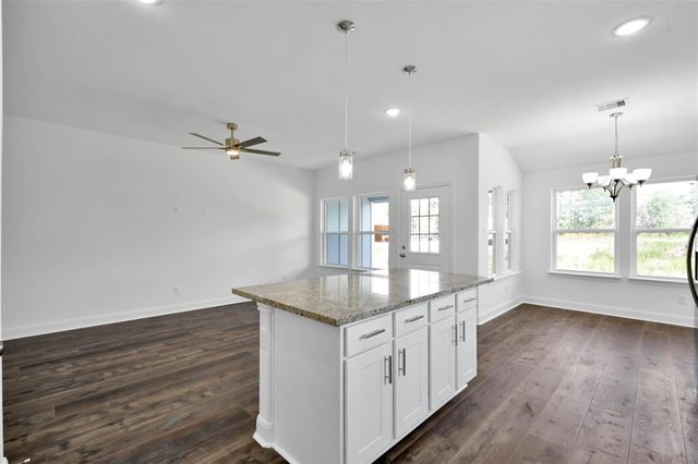 1053 Road 5740, Cleveland, TX 77327