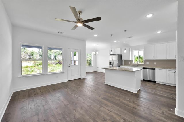 1053 Road 5740, Cleveland, TX 77327