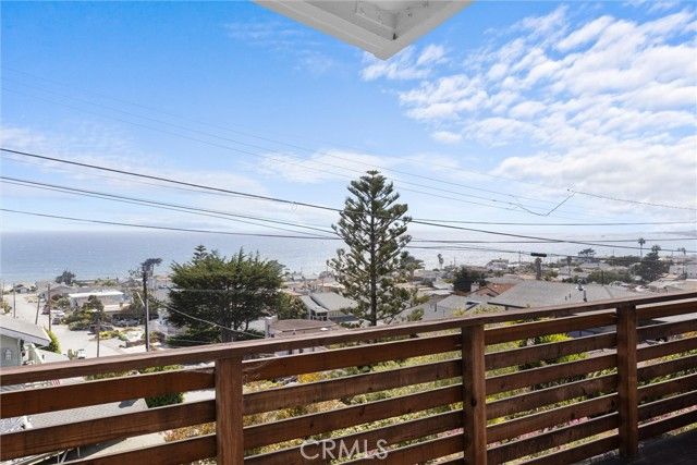 833 Park Avenue, Cayucos, CA 93430