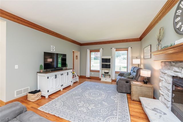 390 Southeast Avenue, Tallmadge, OH 44278