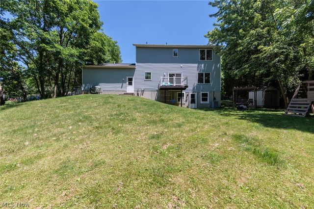 390 Southeast Avenue, Tallmadge, OH 44278