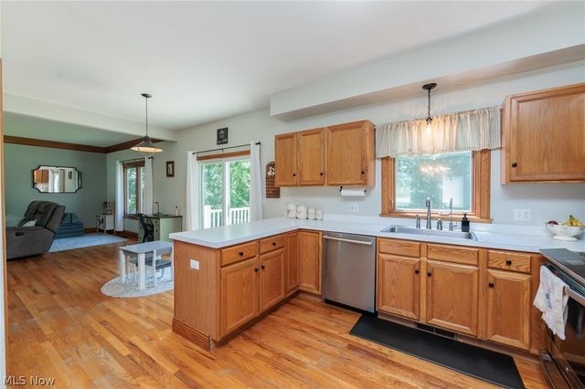 390 Southeast Avenue, Tallmadge, OH 44278