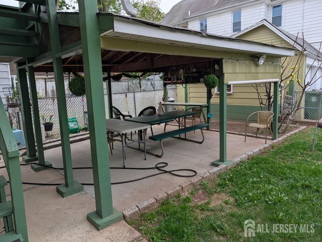 134 E Curtis Street, Linden, NJ 07036