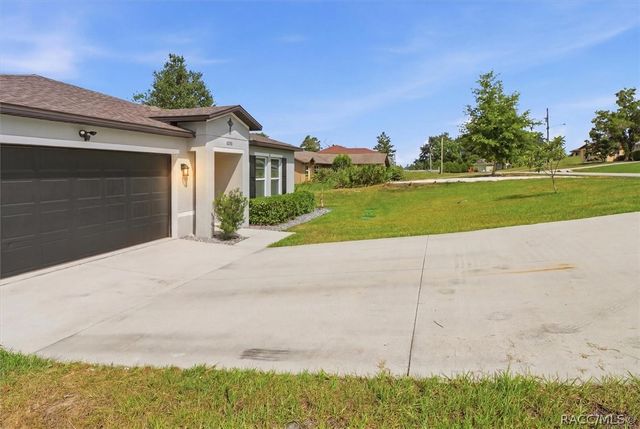 6286 Grapewood Road, Spring Hill, FL 34609