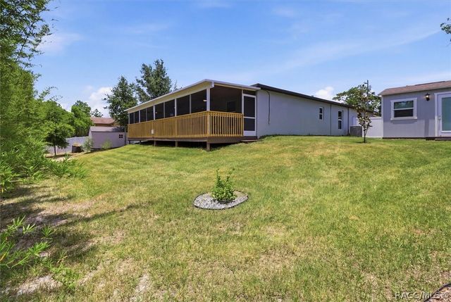 6286 Grapewood Road, Spring Hill, FL 34609