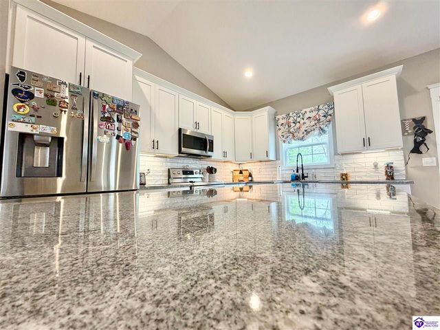 203 Emmaus Circle, Elizabethtown, KY 42701