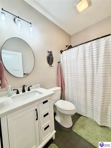 203 Emmaus Circle, Elizabethtown, KY 42701