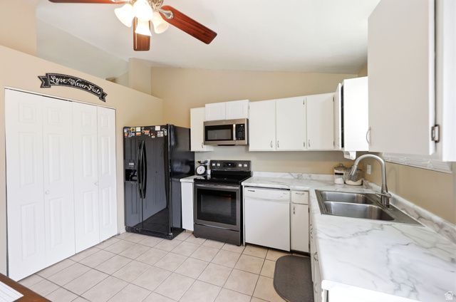 7973 S LINTON DR, West Jordan, UT 84088