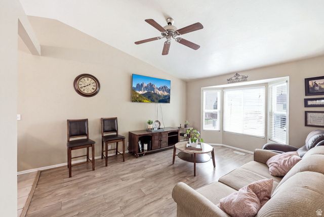 7973 S LINTON DR, West Jordan, UT 84088