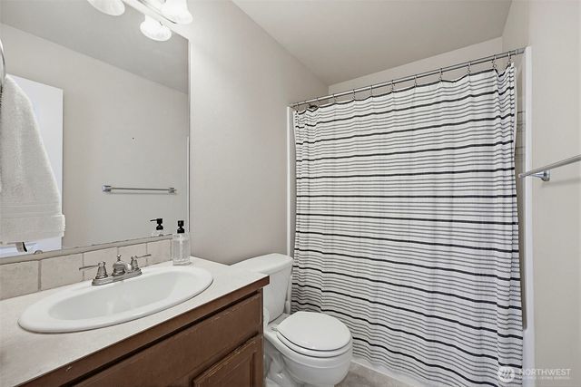 20426 95th Avenue E, Graham, WA 98338