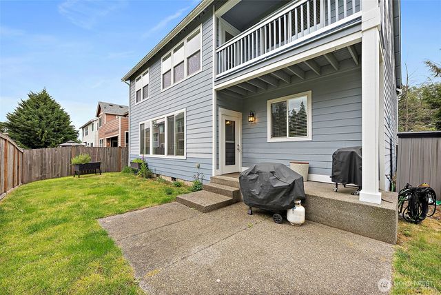 20426 95th Avenue E, Graham, WA 98338