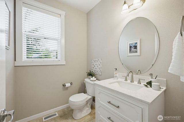 20426 95th Avenue E, Graham, WA 98338