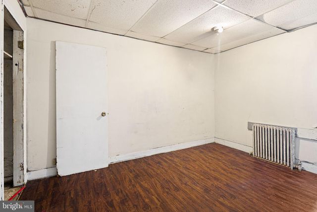 528 DUDLEY ST, Philadelphia, PA 19148