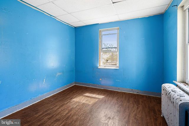 528 DUDLEY ST, Philadelphia, PA 19148