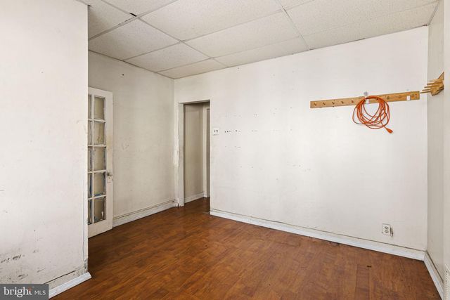 528 DUDLEY ST, Philadelphia, PA 19148