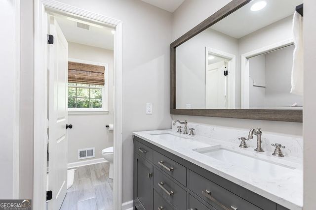 729 Osco Parkway, Woodstock, GA 30188