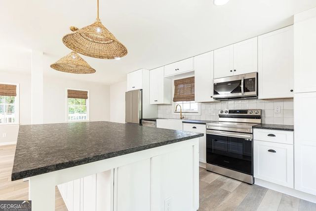 729 Osco Parkway, Woodstock, GA 30188