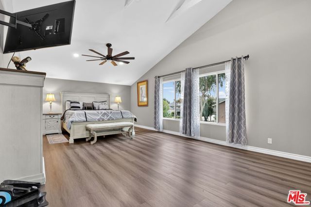 2148 Elmdale Avenue, Simi Valley, CA 93065