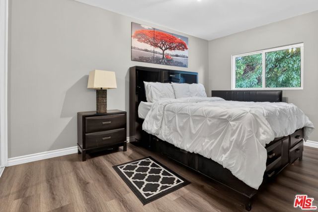 2148 Elmdale Avenue, Simi Valley, CA 93065
