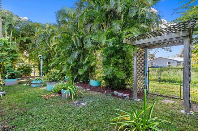 201 Faith Terrace, Sebastian, FL 32958