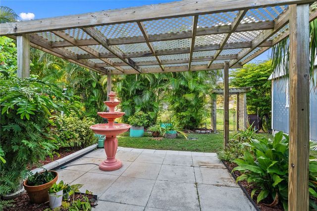 201 Faith Terrace, Sebastian, FL 32958