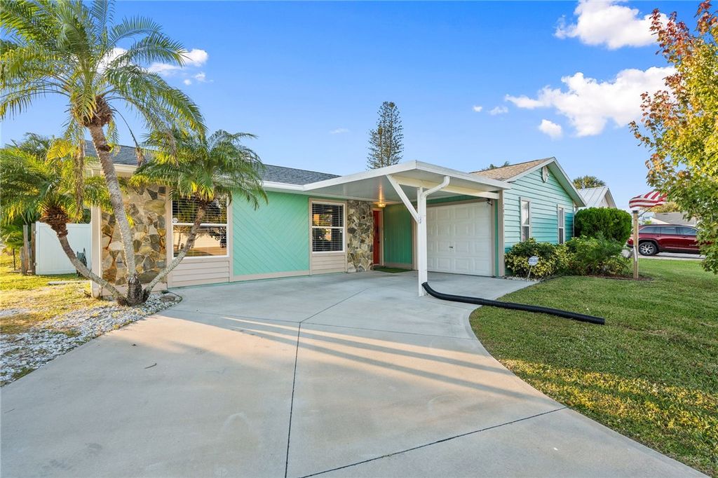 201 Faith Terrace, Sebastian, FL 32958