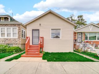7245 S Honore Street, Chicago, IL 60636