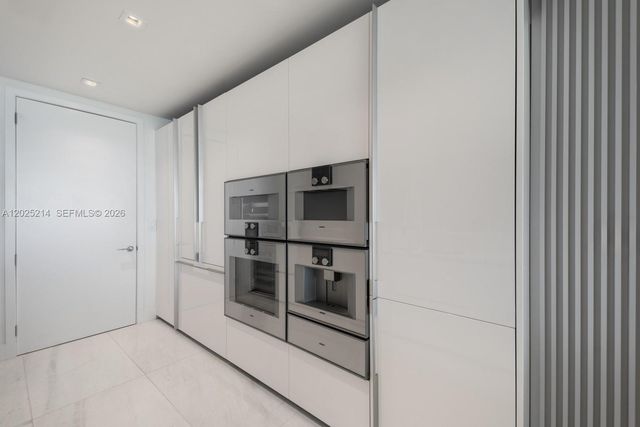 10203 Collins Avenue 403, Bal Harbour, FL 33154