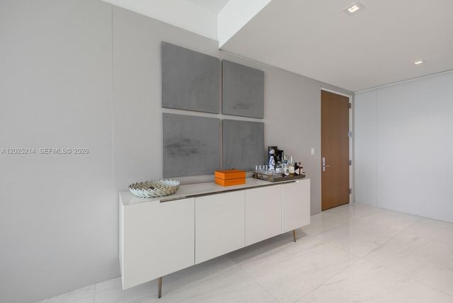 10203 Collins Avenue 403, Bal Harbour, FL 33154