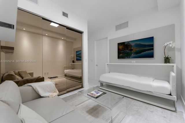 10203 Collins Avenue 403, Bal Harbour, FL 33154