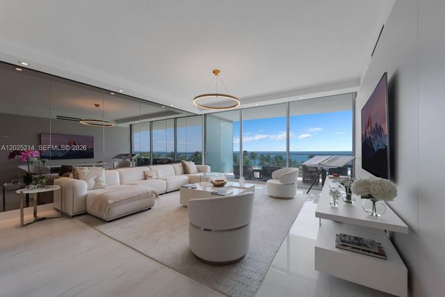 10203 Collins Avenue 403, Bal Harbour, FL 33154