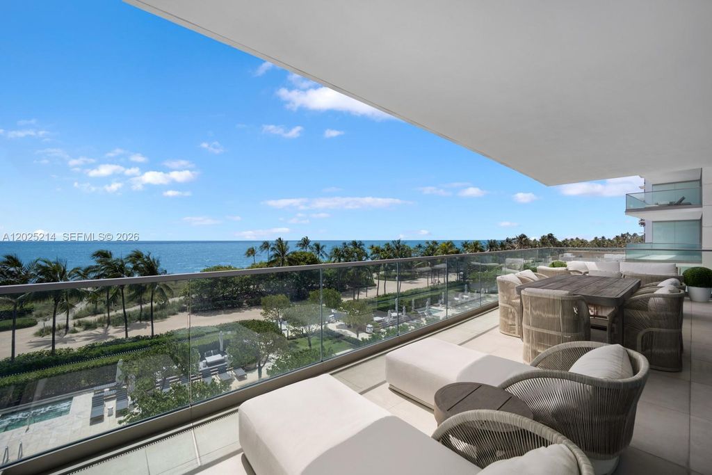 10203 Collins Avenue 403, Bal Harbour, FL 33154