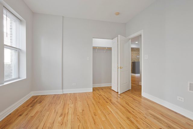 2013 W Jarvis Avenue 3, Chicago, IL 60645