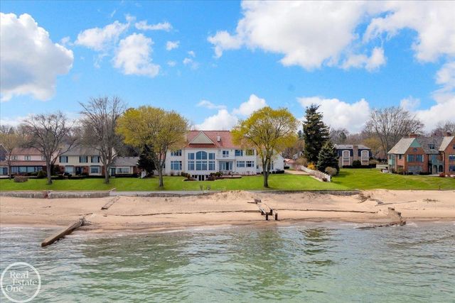 4326 Gratiot Avenue, Port Huron, MI 48060