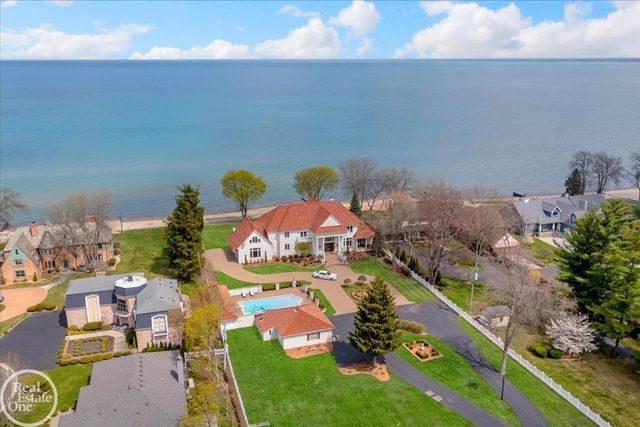 4326 Gratiot Avenue, Port Huron, MI 48060