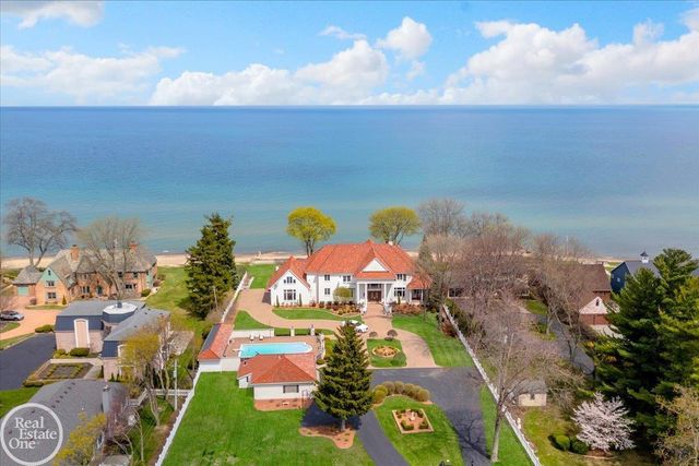 4326 Gratiot Avenue, Port Huron, MI 48060