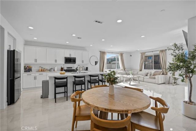 45737 Chama Drive, Lancaster, CA 93535