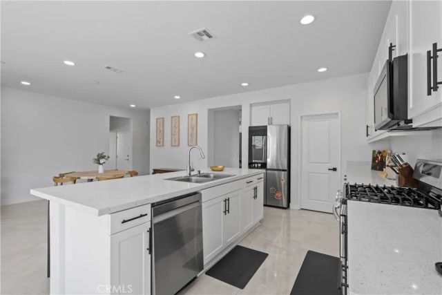 45737 Chama Drive, Lancaster, CA 93535