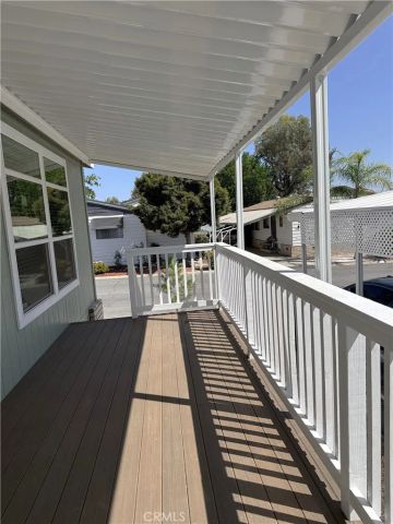929 E Foothill 13, Upland, CA 91786