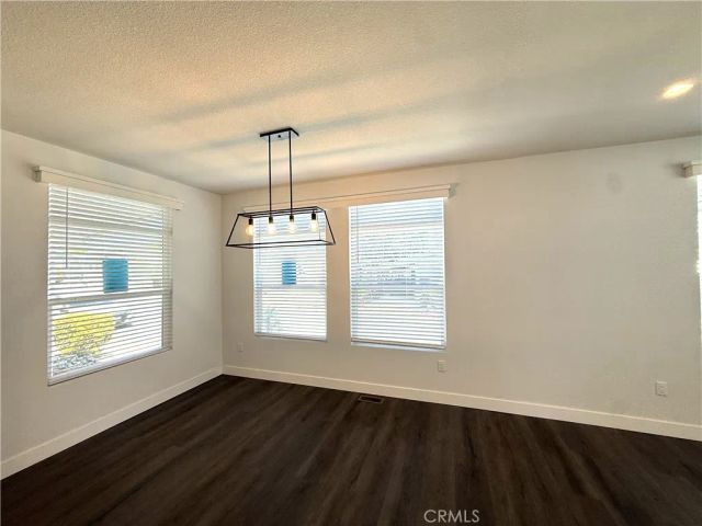 929 E Foothill 13, Upland, CA 91786