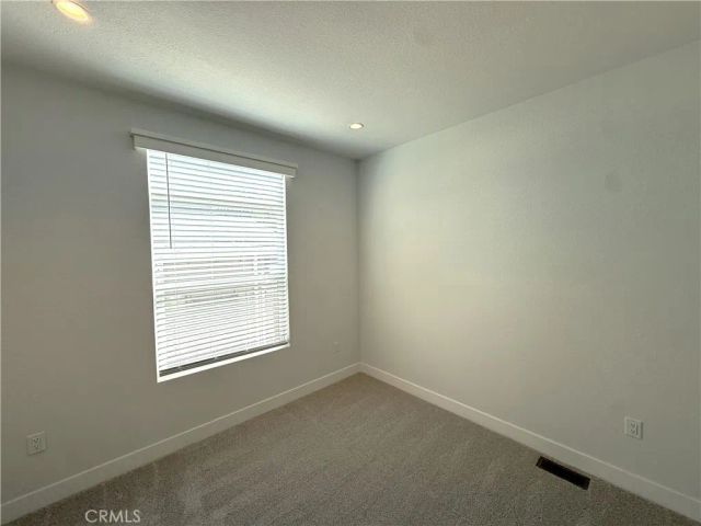 929 E Foothill 13, Upland, CA 91786