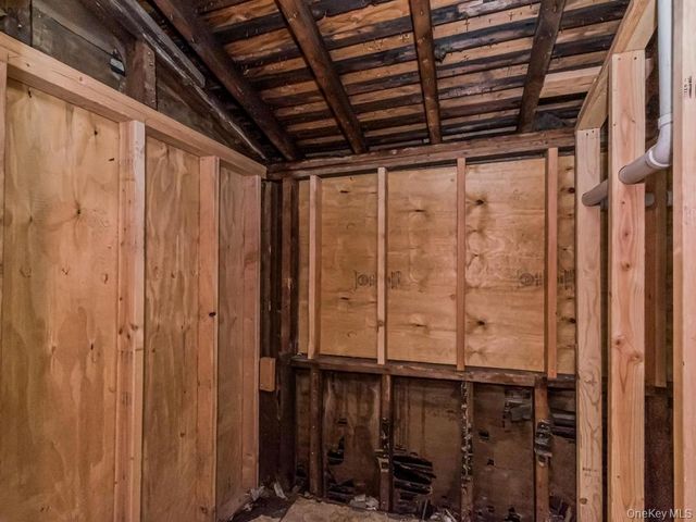 484 E 5th Street, Mount Vernon, NY 10553