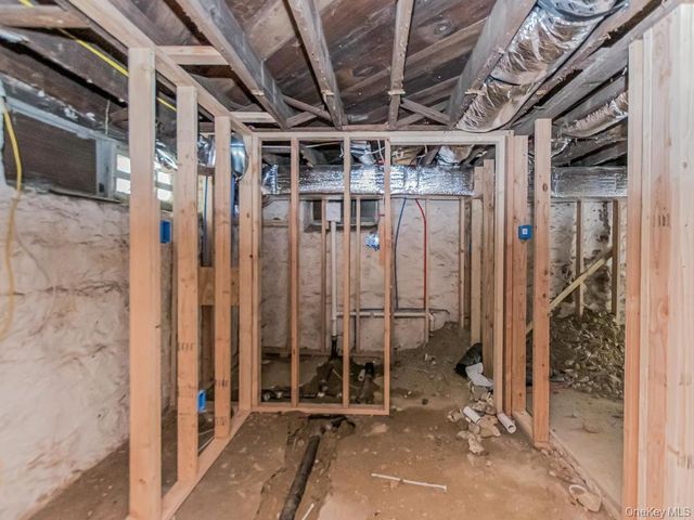 484 E 5th Street, Mount Vernon, NY 10553