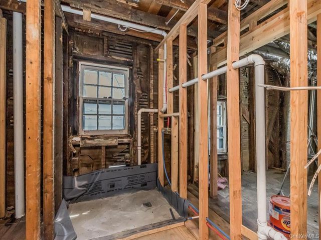 484 E 5th Street, Mount Vernon, NY 10553