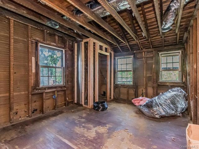 484 E 5th Street, Mount Vernon, NY 10553