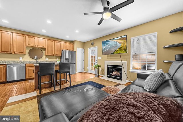 1203 ELLIS AVE, Fredericksburg, VA 22401