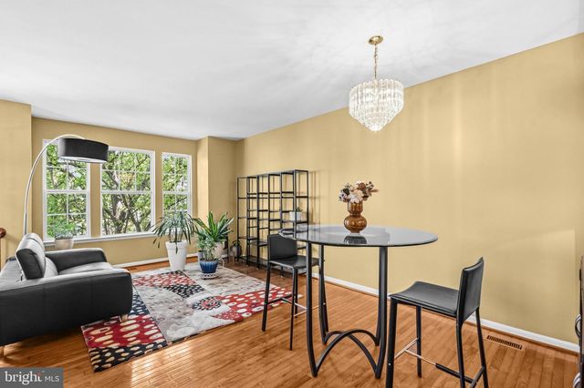 1203 ELLIS AVE, Fredericksburg, VA 22401