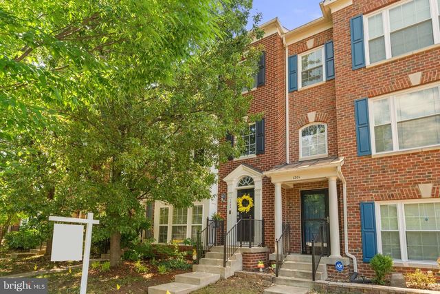 1203 ELLIS AVE, Fredericksburg, VA 22401