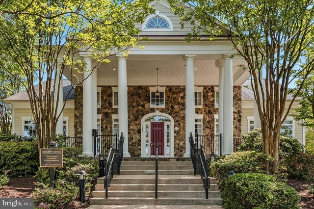 1203 ELLIS AVE, Fredericksburg, VA 22401